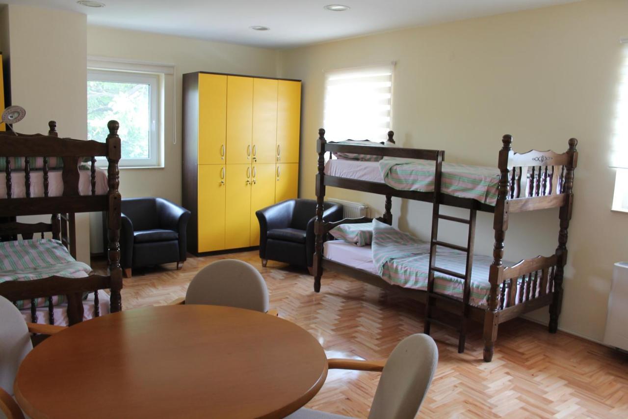 Hostel Teresianum Aleksinac Ngoại thất bức ảnh
